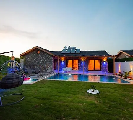 Villa Yigit & Ege & Yagiz - Happy Villalari